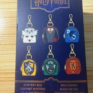 Loungefly Harry Potter Hedwig Mini Bag Charm